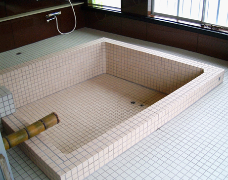 タイル浴槽 浴槽漏水補修 浴槽水漏れ修理 施工後